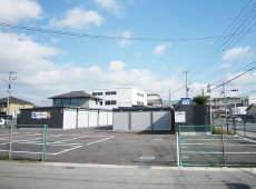 お車でご来院の方